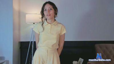 SinaMurnan cam4 bisexual performer from United States of America  