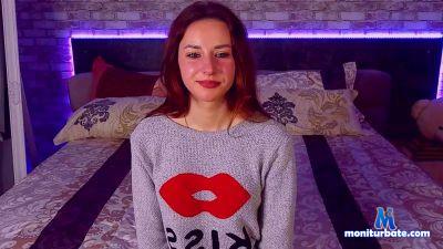 SavannaSixx cam4 bisexual performer from United States of America  