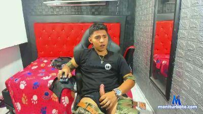 Fuck_Richi cam4 bicurious performer from Republic of Colombia  