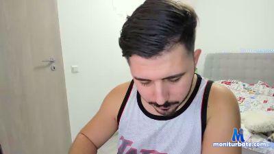 HopperBlu cam4 gay performer from United Kingdom of Great Britain & Northern Ireland  