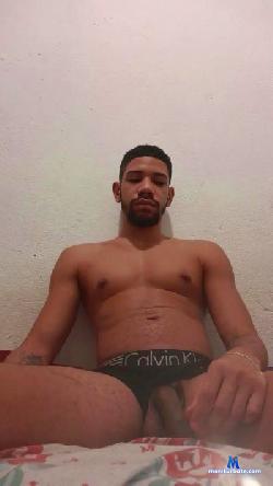maxiatv18cm cam4 live cam performer profile