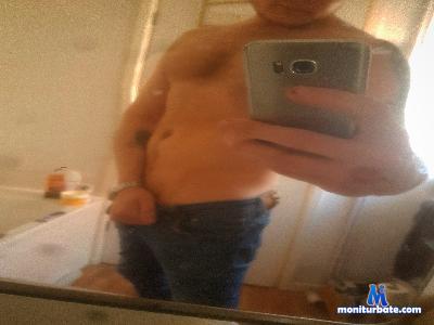 Longschlong28 cam4 straight performer from United Kingdom of Great Britain & Northern Ireland  
