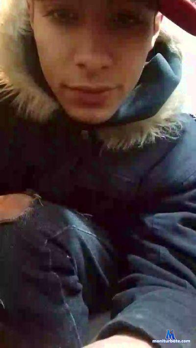 elbanano4 cam4 straight performer from Argentine Republic  