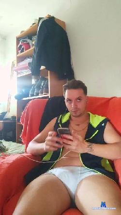MegalodonXXX cam4 live cam performer profile