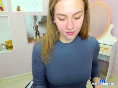 moonriver4 cam4 straight performer from Republic of Italy  