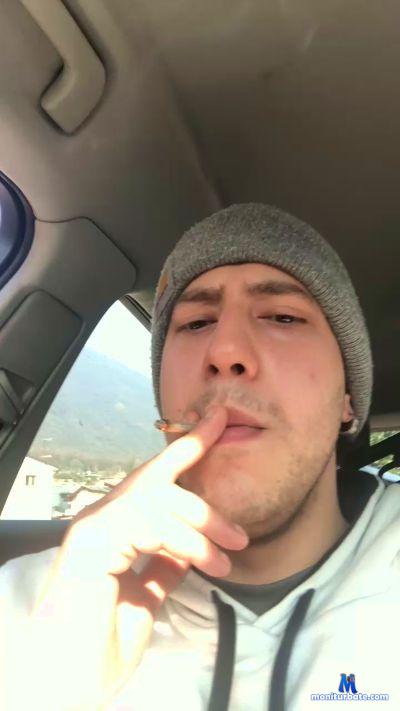 david4846 cam4 bisexual performer from Republic of Italy  
