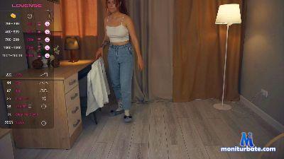 GwenCannon cam4 straight performer from Republic of Serbia C2C masturbation schoolgirl bigass striptease cute spanking 