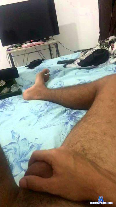 Dois_Amigos cam4 bisexual performer from Federative Republic of Brazil  