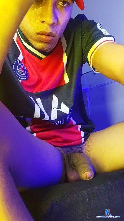 teacher_7 cam4 straight performer from Kingdom of Spain high piss master poppers cumm feet hot 