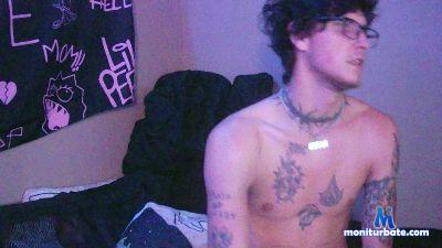 DreamingHard cam4 bisexual performer from United States of America cosplay cute ass striptease chill tatt 