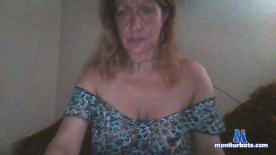 Traucka cam4 bicurious performer from Republic of Chile fetiches C2C Milf smoke striptease feet bdsm 