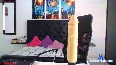ashley_244 cam4 bisexual performer from Republic of Italy LiveTouch teen cum latina squirt ass rollthedice 