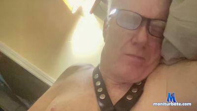 Faggot2serve cam4 gay performer from United States of America  