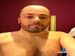 grizzlyparisien cam4 live cam performer profile