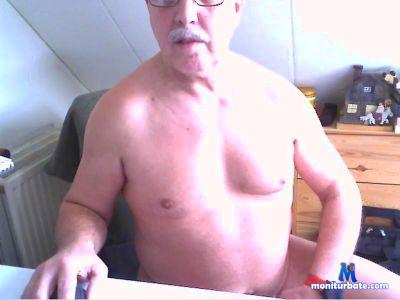 Gerrit561 cam4 straight performer from Kingdom of the Netherlands  