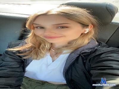 tastiestcandy cam4 bisexual performer from Republic of Poland striptease squirt masturbation schoolgirl C2C cute ass 