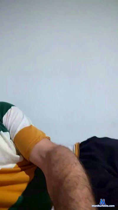 Gonzalito75 cam4 straight performer from Argentine Republic  