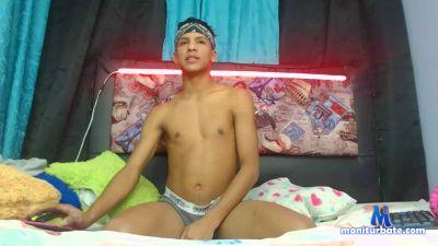 jade_colins cam4 bisexual performer from United States of America finger ass feet cum livetouch horny teen 