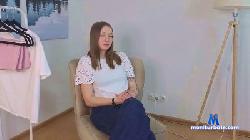 YunHeiner cam4 live cam performer profile