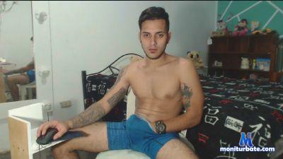 Justinsly cam4 straight performer from United States of America feet masturbation C2C armpits amateur 