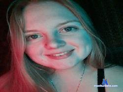 _eva_strawberry cam4 live cam performer profile