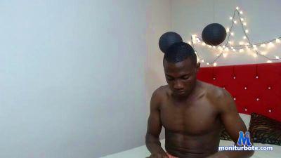 Crisbrrown2021 cam4 bisexual performer from United States of America  