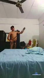 dantravis cam4 livecam show performer room profile