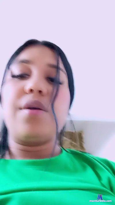 Jeans_Pee cam4 bicurious performer from Republic of Colombia pee holdpee naked public peeinjeans tortura pis 