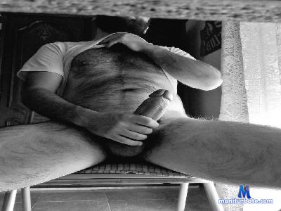 Barcelona_woof cam4 bisexual performer from Kingdom of Spain  