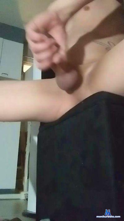 Greyzeta cam4 bisexual performer from Canada  