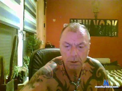 Zahira_Willingx cam4 bicurious performer from Republic of Colombia  