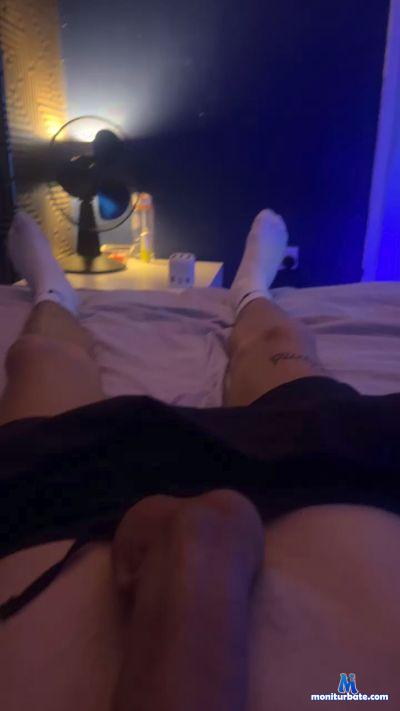 jacobg1 cam4 straight performer from United Kingdom of Great Britain & Northern Ireland  
