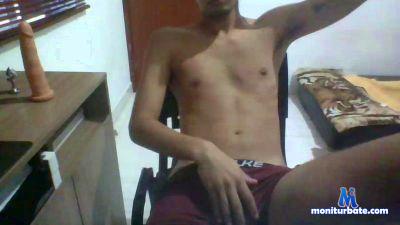 pepperboysexy cam4 bisexual performer from Federative Republic of Brazil pelos dotado twink plug magro boy toy 