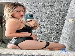 Manuela_cruzz cam4 live cam performer profile