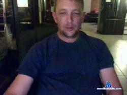 raul40xx cam4 live cam performer profile