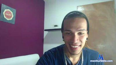 zach_mikko cam4 bisexual performer from Republic of Colombia rollthedice 