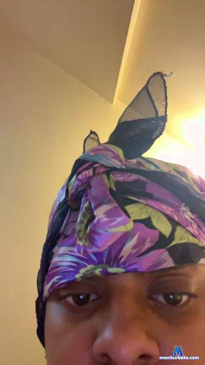 fatpussy222 cam4 straight performer from United States of America  