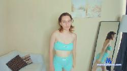 LyneBronum cam4 live cam performer profile
