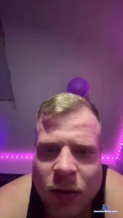Creamyasfox cam4 live cam performer profile