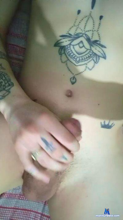 Tuturritoo69 cam4 bisexual performer from Argentine Republic  