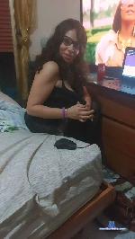 Crystal1972 cam4 livecam show performer room profile