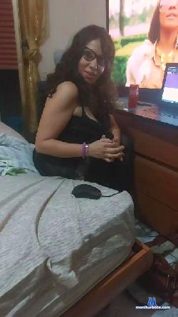 Crystal1972 cam4 live cam performer profile