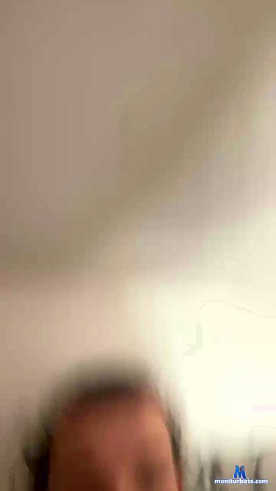 Maxim1106 cam4 gay performer from French Republic  