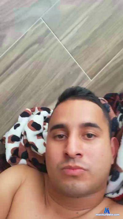 cuco753 cam4 straight performer from Republic of Colombia  