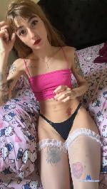 milliis2 cam4 livecam show performer room profile