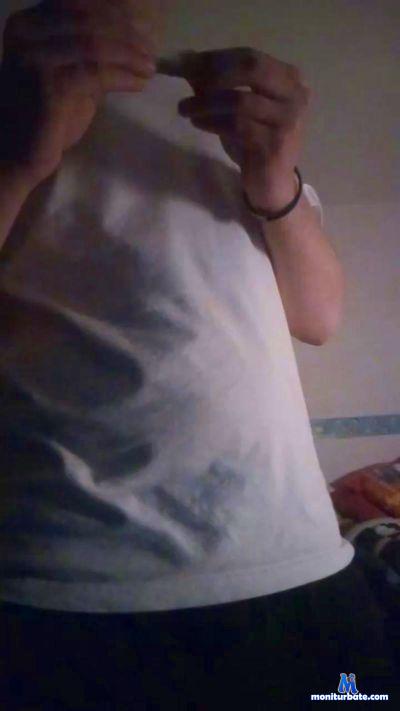 Youngperverse cam4 straight performer from Republic of Italy  