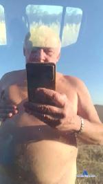 kerzoolee cam4 livecam show performer room profile