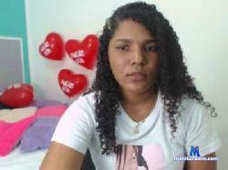 bella_turn cam4 live cam performer profile