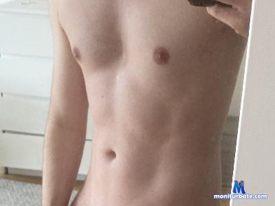 Dean_Mill_6999 cam4 bisexual performer from Swiss Confederation analtoys C2C masturbation ass cum spanking amateur 