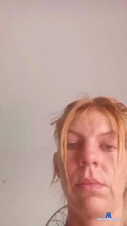 Coconutsavia cam4 live cam performer profile